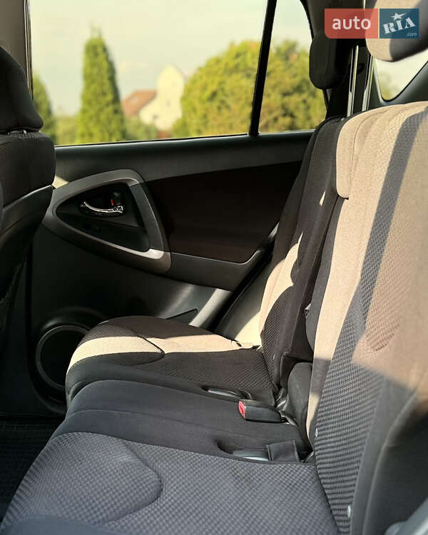 Внедорожник / Кроссовер Toyota RAV4 2006 в Днепре фото 30 Внедорожник / Кроссовер Toyota RAV4 2006 в Днепре