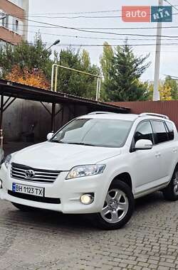 Внедорожник / Кроссовер Toyota RAV4 2010 в Одессе