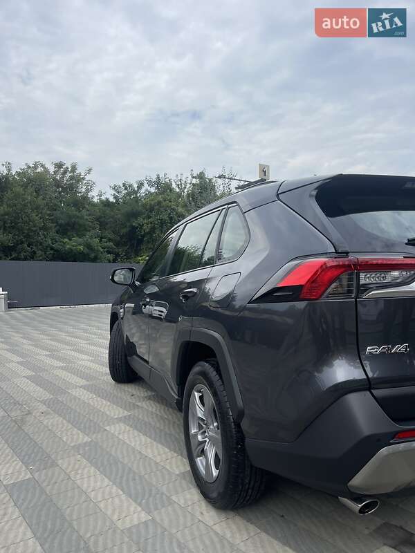 Внедорожник / Кроссовер Toyota RAV4 2022 в Ужгороде фото 8 Внедорожник / Кроссовер Toyota RAV4 2022 в Ужгороде