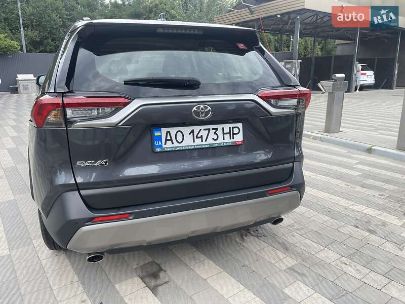 Внедорожник / Кроссовер Toyota RAV4 2022 в Ужгороде фото 9 Внедорожник / Кроссовер Toyota RAV4 2022 в Ужгороде