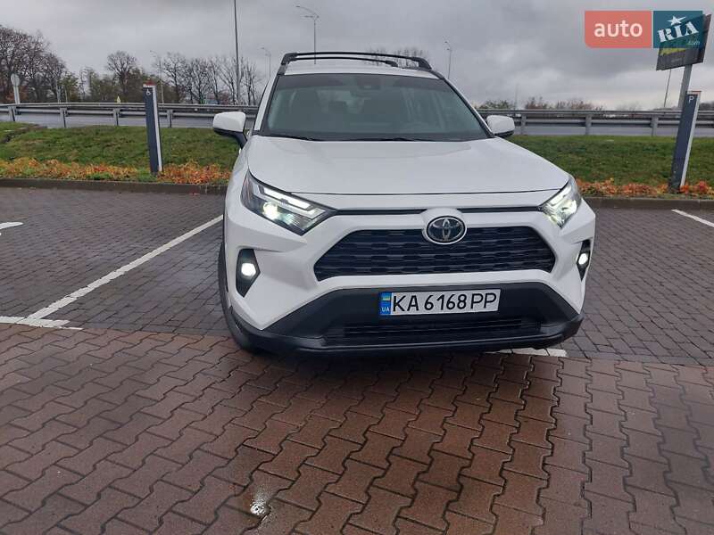 Внедорожник / Кроссовер Toyota RAV4 2024 в Киеве фото 13 Внедорожник / Кроссовер Toyota RAV4 2024 в Киеве