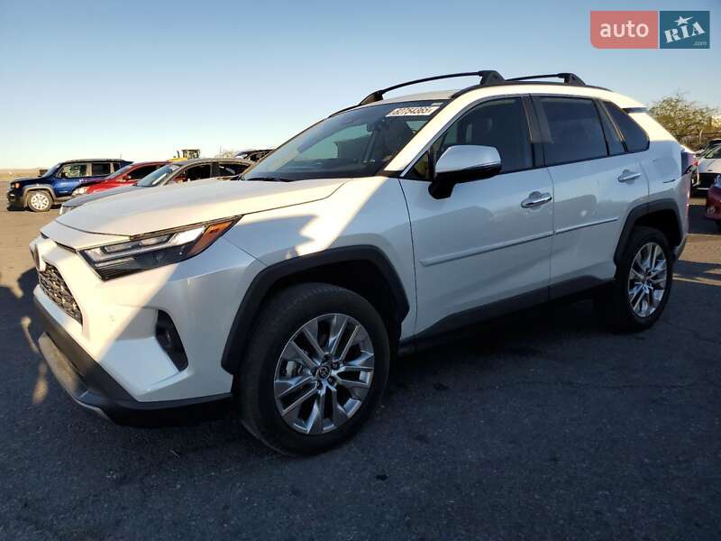 Toyota RAV4 2023