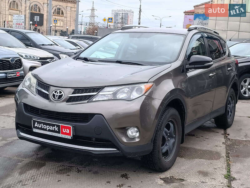 Toyota RAV4 2014
