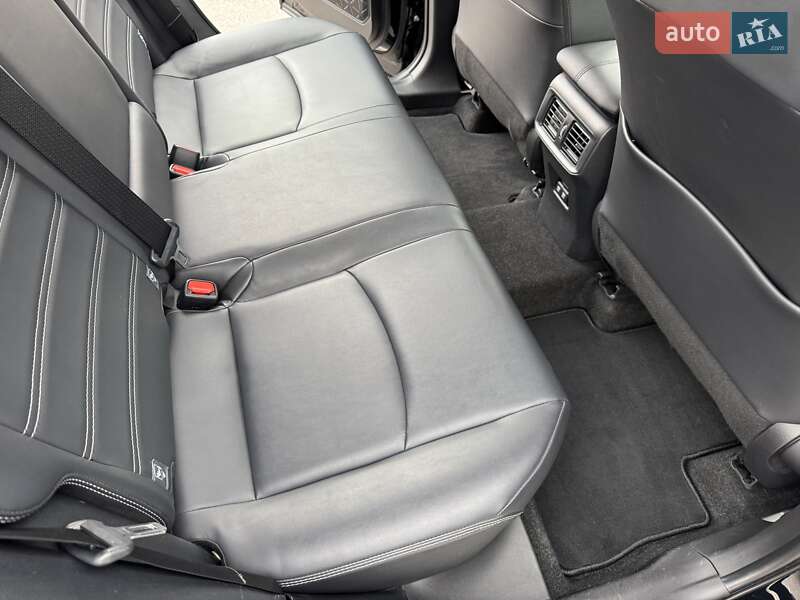 Позашляховик / Кросовер Toyota RAV4 2020 в Києві