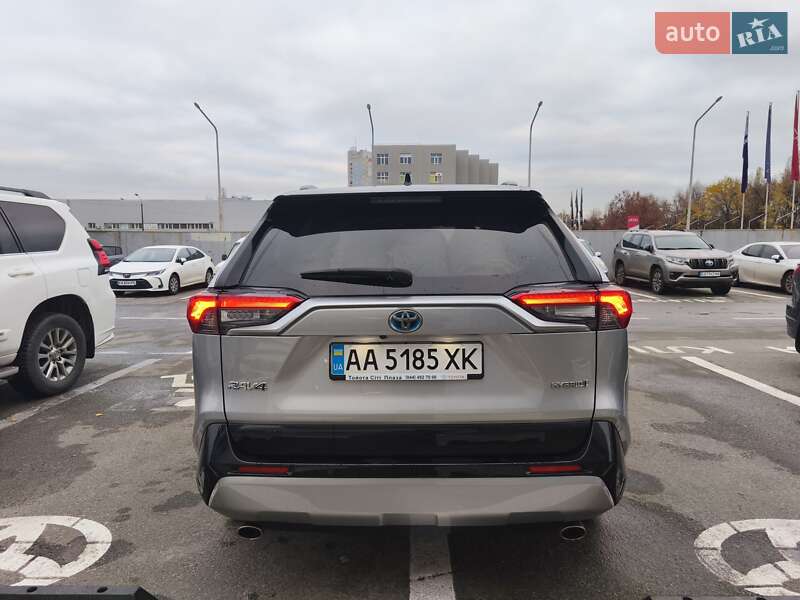 Внедорожник / Кроссовер Toyota RAV4 2019 в Киеве фото 5 Внедорожник / Кроссовер Toyota RAV4 2019 в Киеве