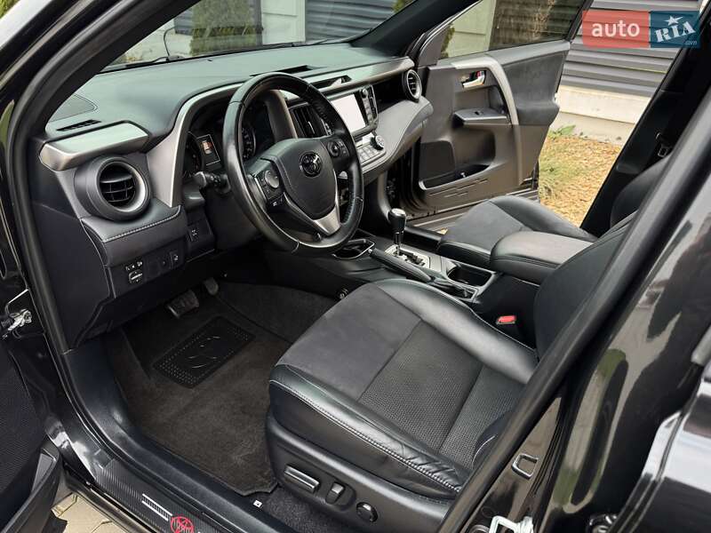 Внедорожник / Кроссовер Toyota RAV4 2016 в Одессе фото 46 Внедорожник / Кроссовер Toyota RAV4 2016 в Одессе