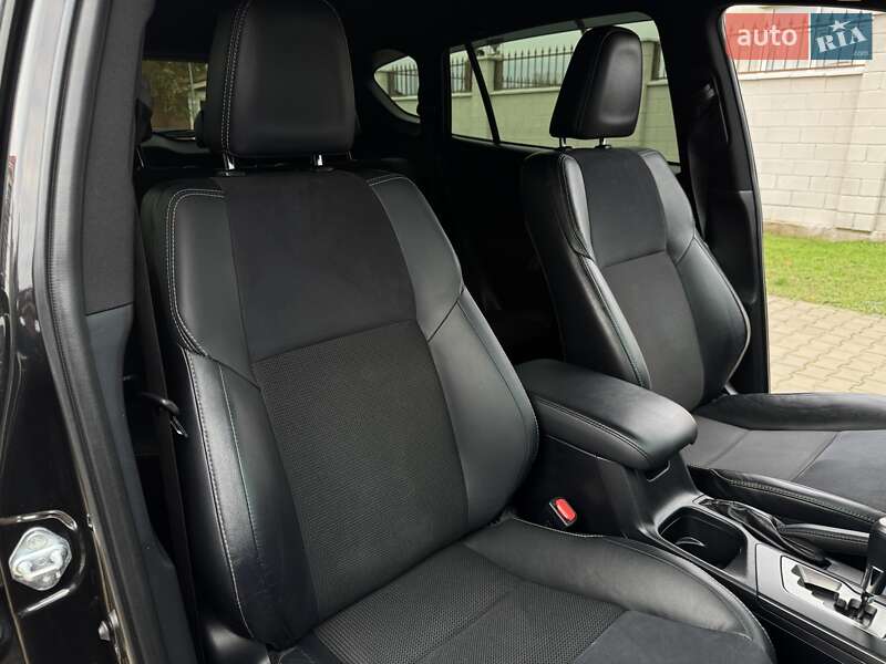 Внедорожник / Кроссовер Toyota RAV4 2016 в Одессе фото 55 Внедорожник / Кроссовер Toyota RAV4 2016 в Одессе