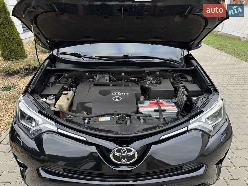 Внедорожник / Кроссовер Toyota RAV4 2016 в Одессе фото 77 Внедорожник / Кроссовер Toyota RAV4 2016 в Одессе
