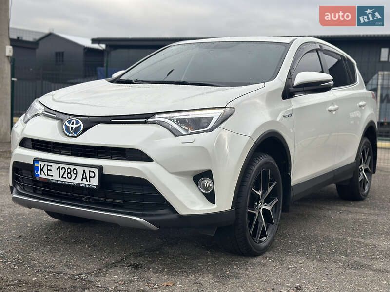 Внедорожник / Кроссовер Toyota RAV4 2016 в Киеве фото Внедорожник / Кроссовер Toyota RAV4 2016 в Киеве