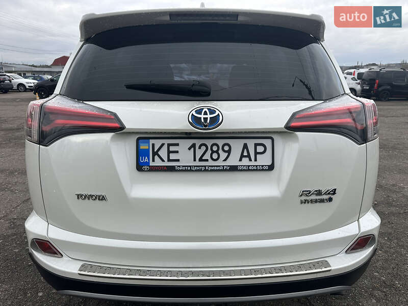 Внедорожник / Кроссовер Toyota RAV4 2016 в Киеве фото 8 Внедорожник / Кроссовер Toyota RAV4 2016 в Киеве