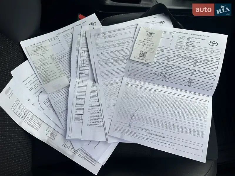 Внедорожник / Кроссовер Toyota RAV4 2016 в Киеве документ 2 фото Внедорожник / Кроссовер Toyota RAV4 2016 в Киеве документ