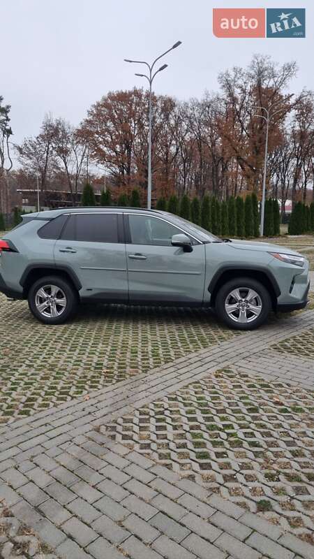 Внедорожник / Кроссовер Toyota RAV4 2022 в Харькове фото 11 Внедорожник / Кроссовер Toyota RAV4 2022 в Харькове
