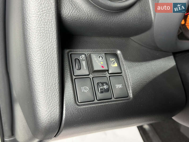 Внедорожник / Кроссовер Toyota RAV4 2010 в Одессе фото 31 Внедорожник / Кроссовер Toyota RAV4 2010 в Одессе
