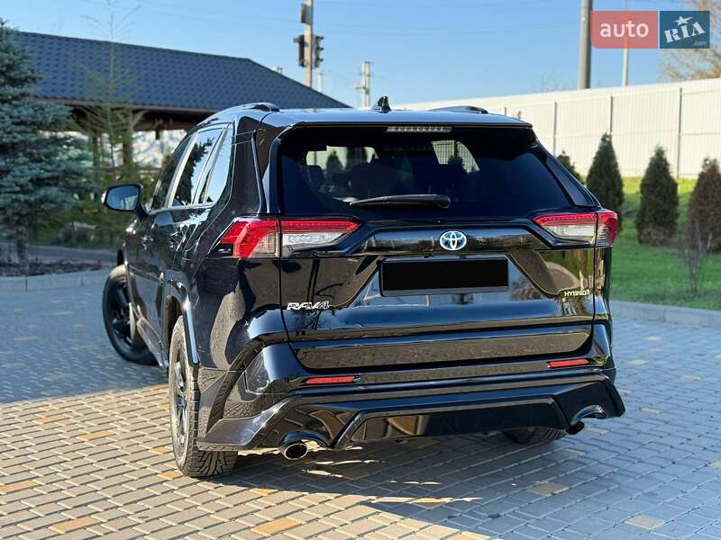 Позашляховик / Кросовер Toyota RAV4 2020 в Одесі