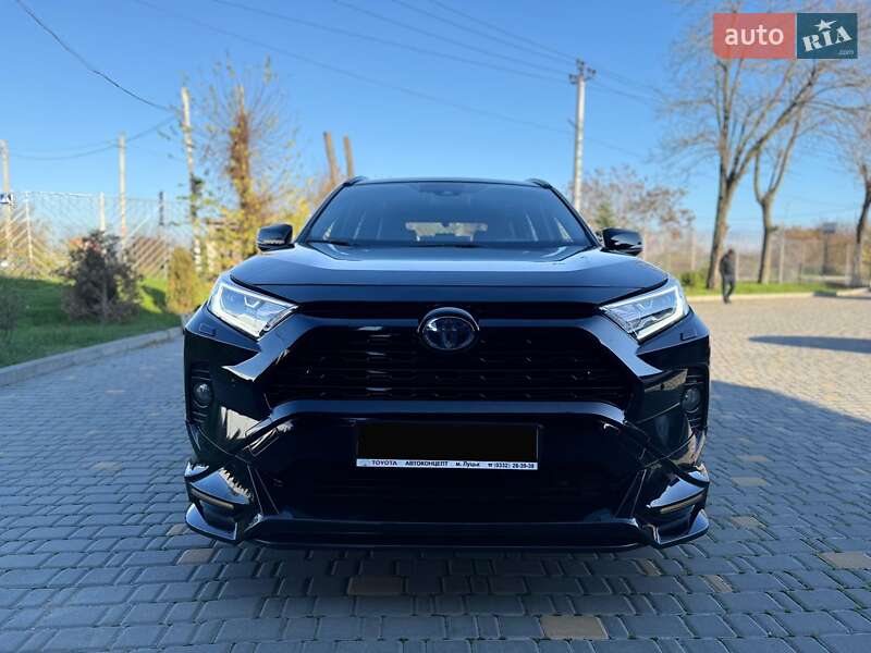 Позашляховик / Кросовер Toyota RAV4 2020 в Одесі