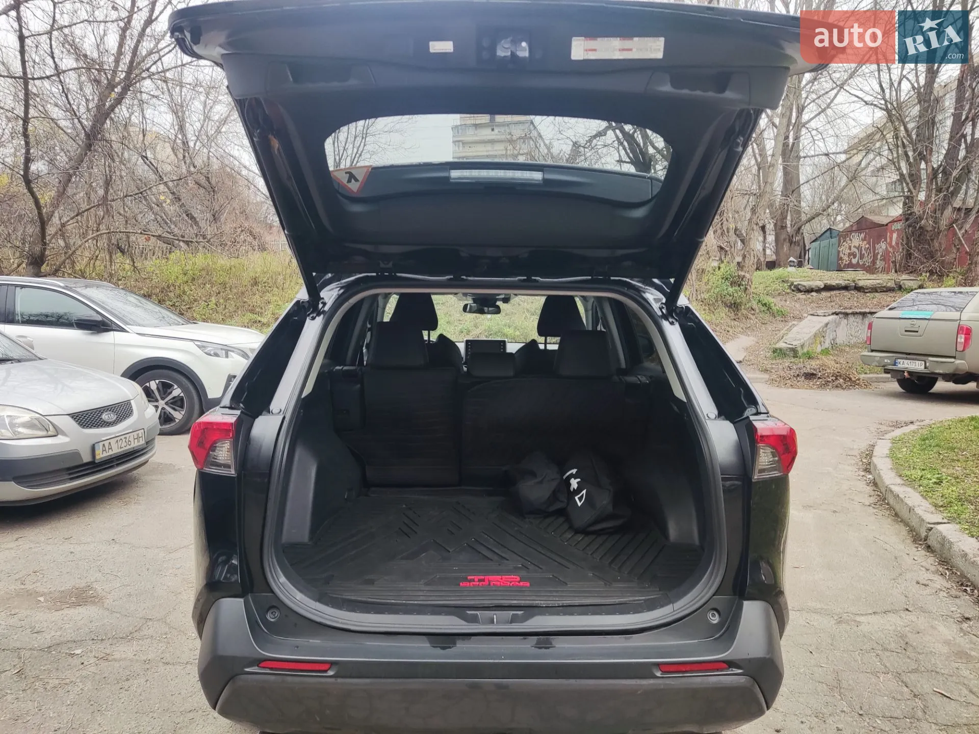 2019 Toyota RAV 4 - мініатюра 12