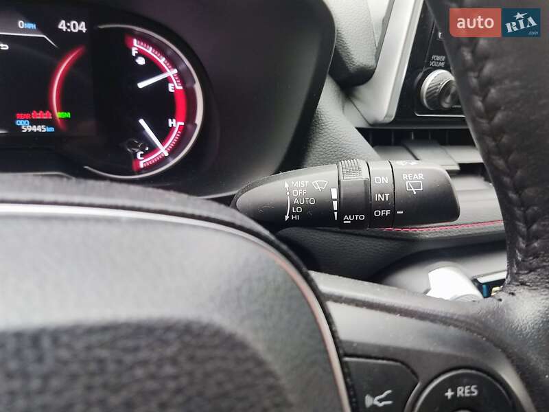 Внедорожник / Кроссовер Toyota RAV4 2019 в Киеве