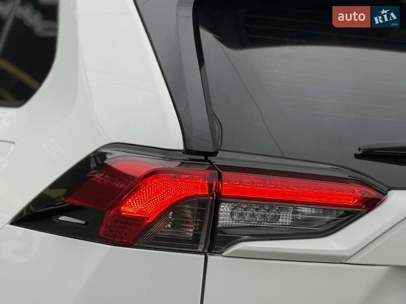 Внедорожник / Кроссовер Toyota RAV4 2020 в Виннице фото 26 Внедорожник / Кроссовер Toyota RAV4 2020 в Виннице