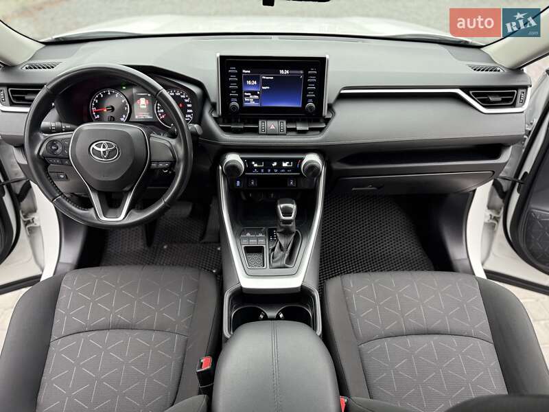 Внедорожник / Кроссовер Toyota RAV4 2020 в Виннице фото 28 Внедорожник / Кроссовер Toyota RAV4 2020 в Виннице