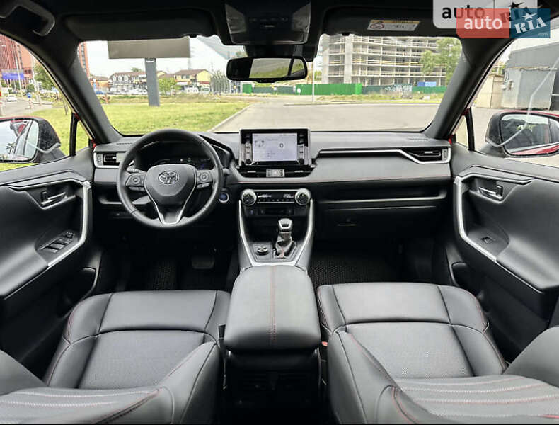 Внедорожник / Кроссовер Toyota RAV4 2021 в Киеве фото 29 Внедорожник / Кроссовер Toyota RAV4 2021 в Киеве