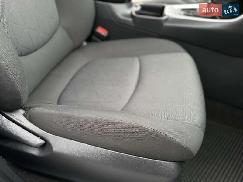 Внедорожник / Кроссовер Toyota RAV4 2020 в Виннице фото 34 Внедорожник / Кроссовер Toyota RAV4 2020 в Виннице