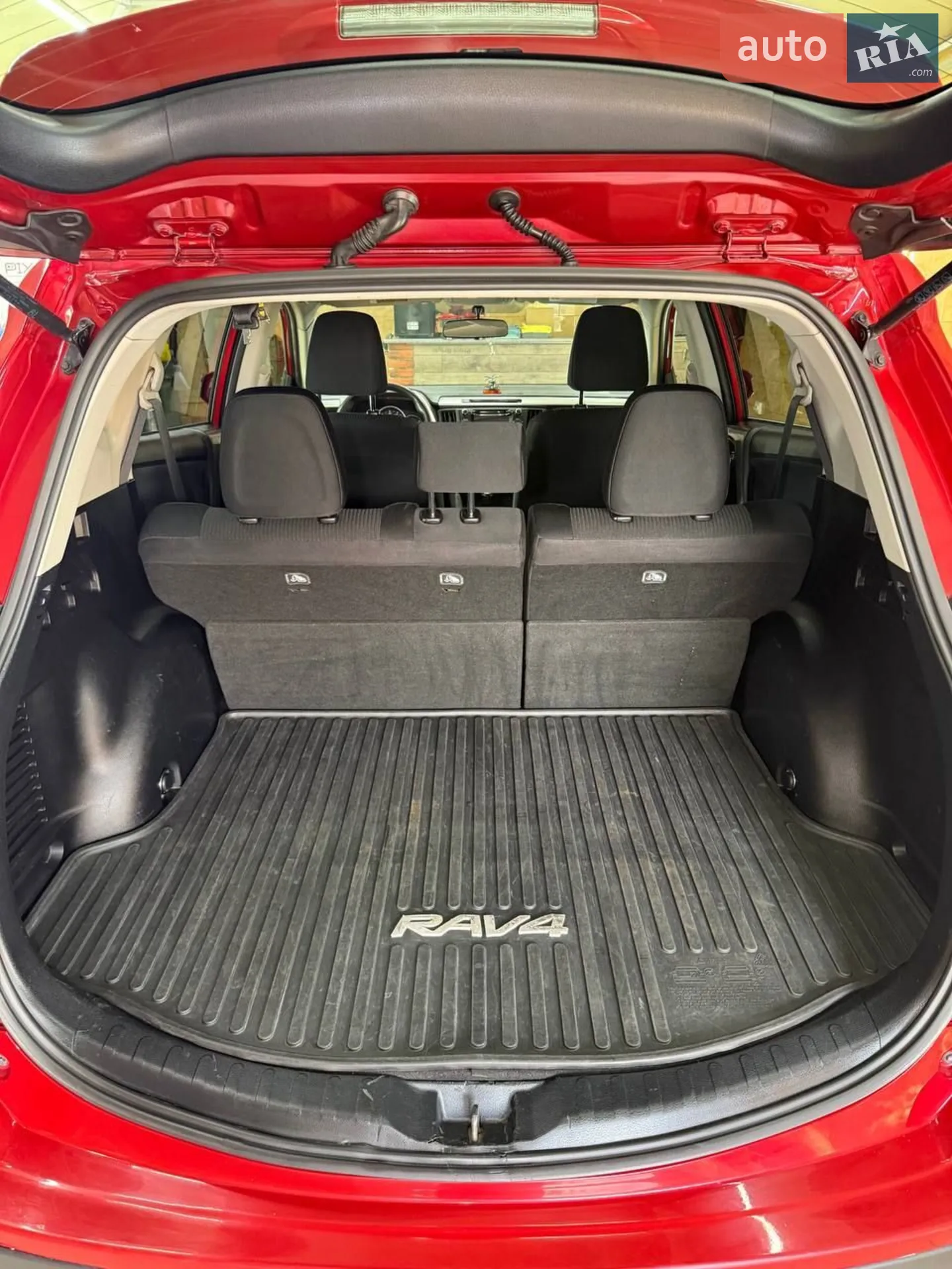 2016 Toyota RAV 4 - мініатюра 9