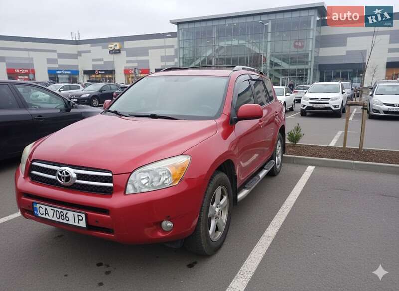 Внедорожник / Кроссовер Toyota RAV4 2007 в Каневе