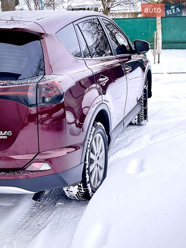 Внедорожник / Кроссовер Toyota RAV4 2017 в Ивано-Франковске фото 9 Внедорожник / Кроссовер Toyota RAV4 2017 в Ивано-Франковске
