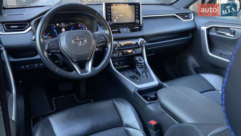 Внедорожник / Кроссовер Toyota RAV4 2020 в Одессе фото 14 Внедорожник / Кроссовер Toyota RAV4 2020 в Одессе