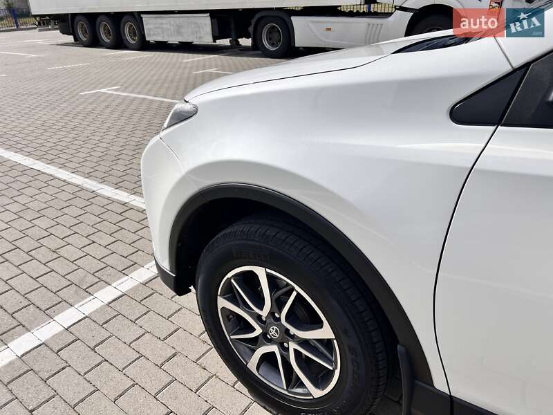 Внедорожник / Кроссовер Toyota RAV4 2018 в Нововолынске фото 41 Внедорожник / Кроссовер Toyota RAV4 2018 в Нововолынске