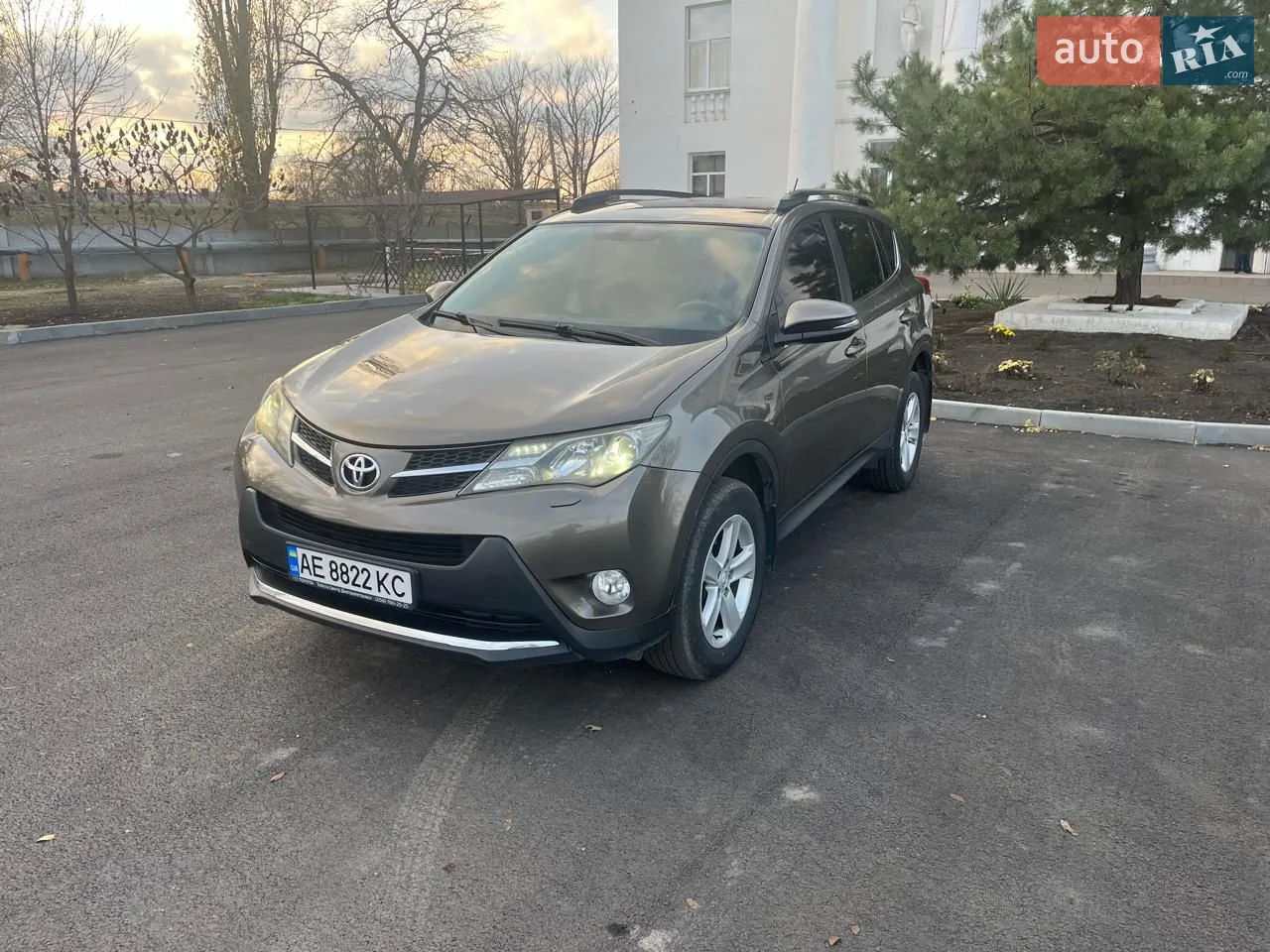 2012 Toyota RAV 4 - мініатюра 16