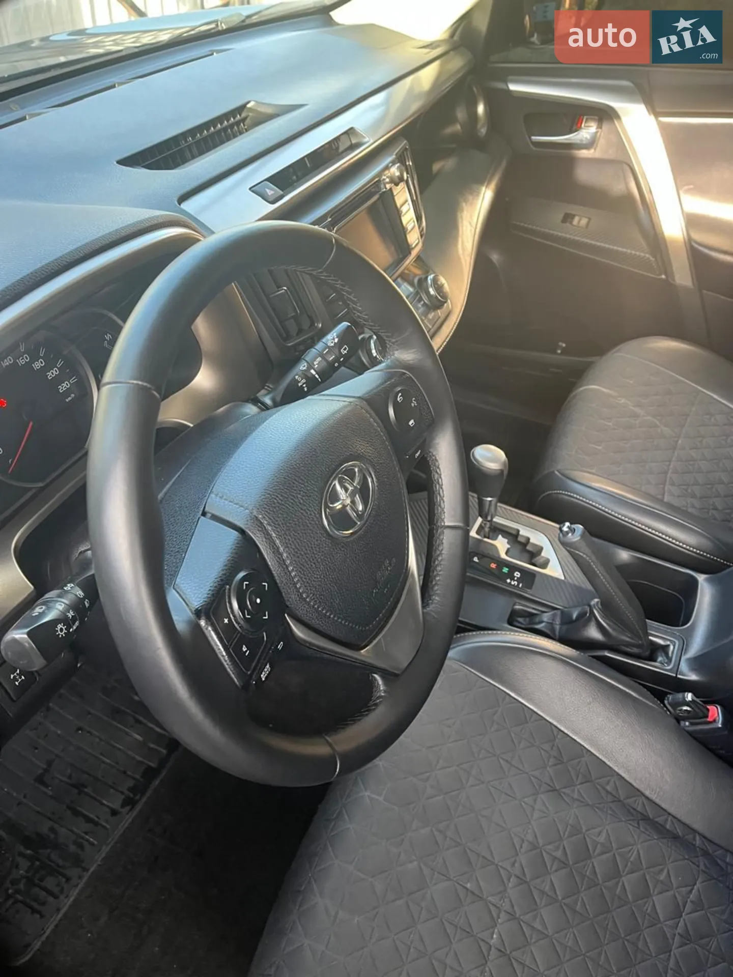 2012 Toyota RAV 4 - мініатюра 18