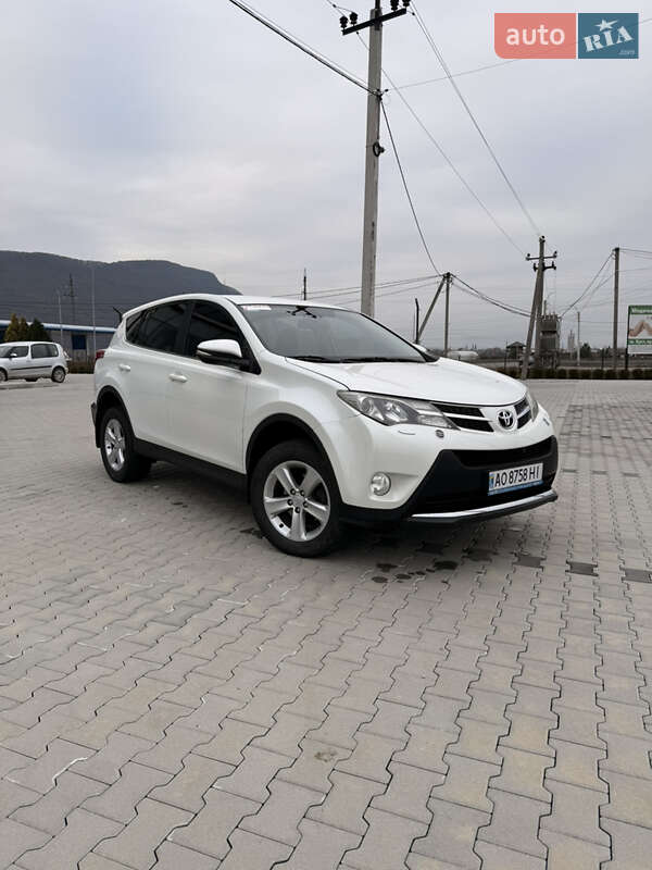 Внедорожник / Кроссовер Toyota RAV4 2013 в Хусте фото 9 Внедорожник / Кроссовер Toyota RAV4 2013 в Хусте