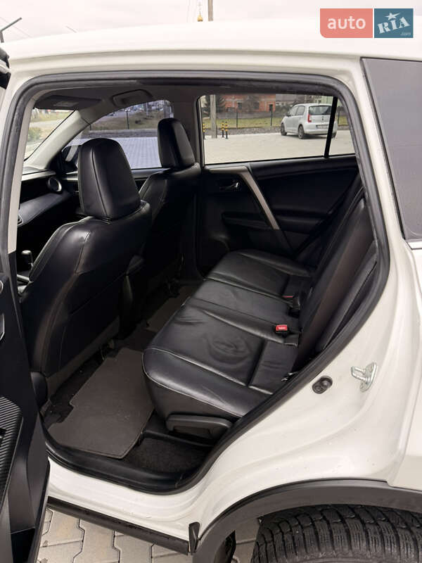 Внедорожник / Кроссовер Toyota RAV4 2013 в Хусте фото 15 Внедорожник / Кроссовер Toyota RAV4 2013 в Хусте