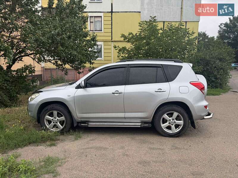 Внедорожник / Кроссовер Toyota RAV4 2006 в Фастове фото 3 Внедорожник / Кроссовер Toyota RAV4 2006 в Фастове