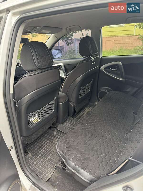 Внедорожник / Кроссовер Toyota RAV4 2006 в Фастове фото 10 Внедорожник / Кроссовер Toyota RAV4 2006 в Фастове