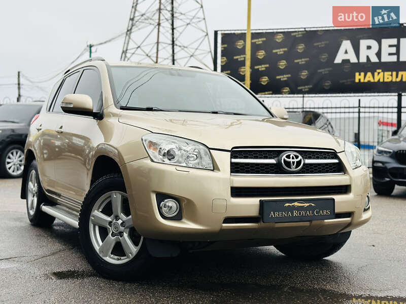 Внедорожник / Кроссовер Toyota RAV4 2009 в Харькове