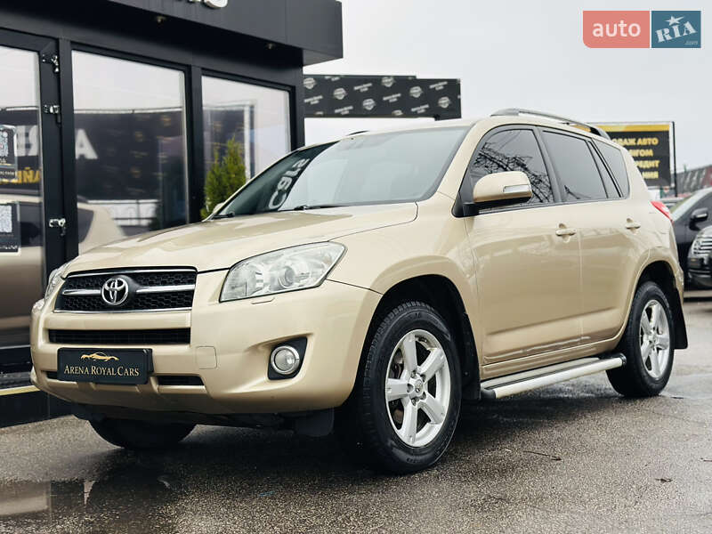 Внедорожник / Кроссовер Toyota RAV4 2009 в Харькове
