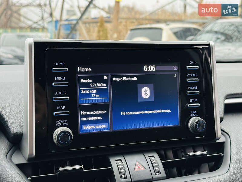 Внедорожник / Кроссовер Toyota RAV4 2021 в Харькове