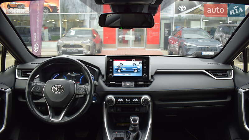 Внедорожник / Кроссовер Toyota RAV4 2020 в Житомире