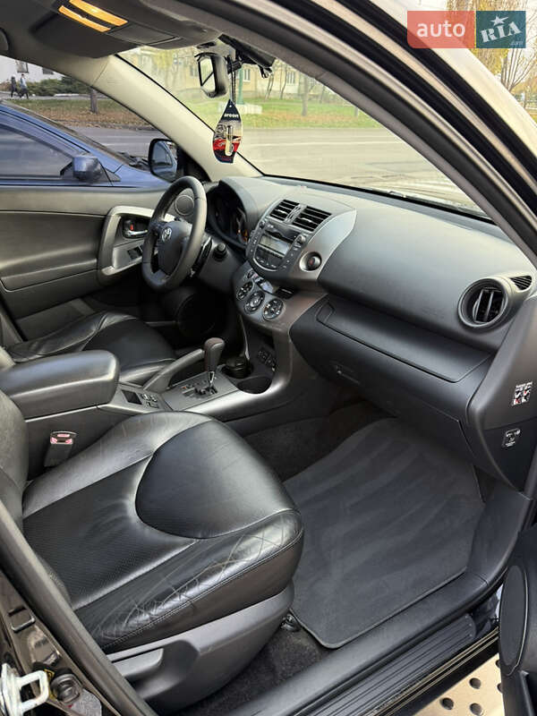Внедорожник / Кроссовер Toyota RAV4 2010 в Кременчуге фото 14 Внедорожник / Кроссовер Toyota RAV4 2010 в Кременчуге