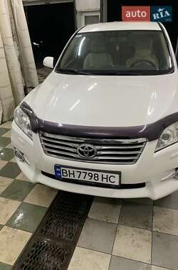 Внедорожник / Кроссовер Toyota RAV4 2010 в Одессе