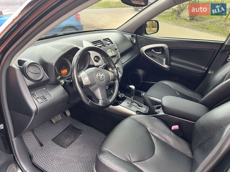 Внедорожник / Кроссовер Toyota RAV4 2008 в Одессе