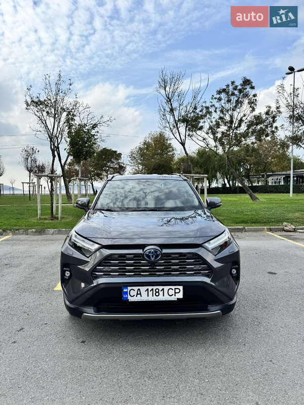 Внедорожник / Кроссовер Toyota RAV4 2022 в Одессе