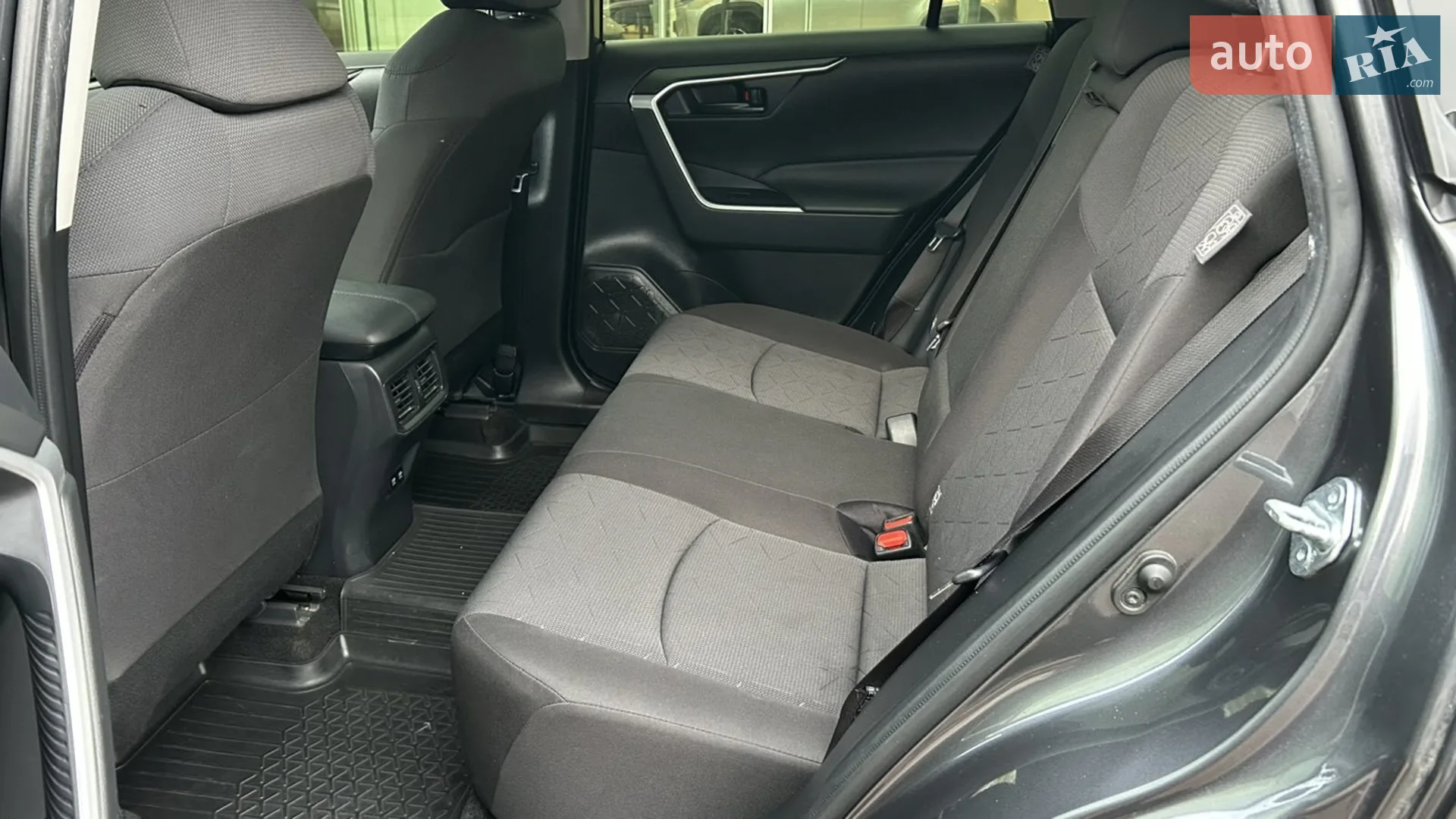 2020 Toyota RAV 4 - мініатюра 11