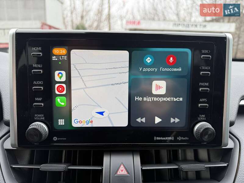 Внедорожник / Кроссовер Toyota RAV4 2020 в Киеве