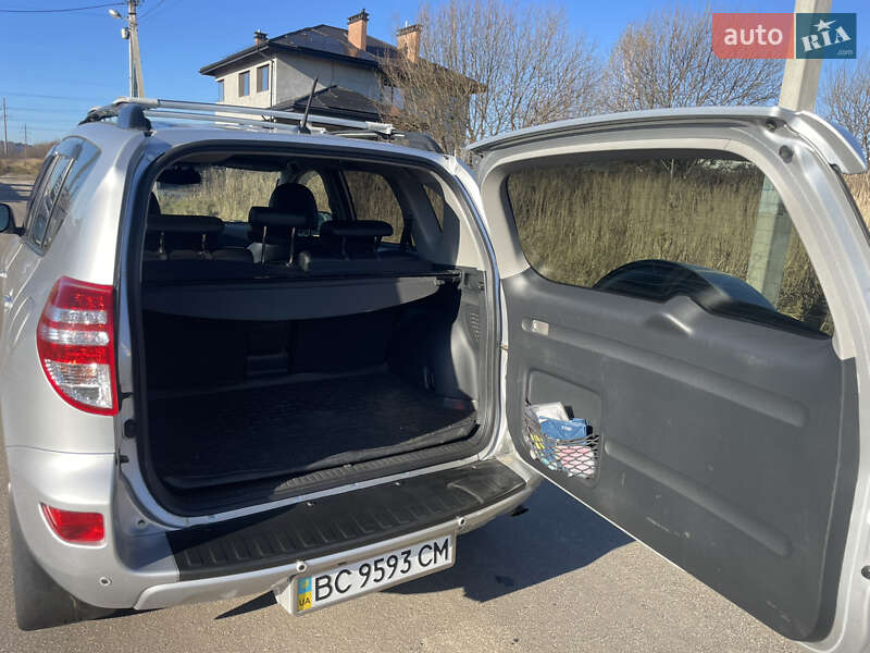 Внедорожник / Кроссовер Toyota RAV4 2012 в Львове фото 6 Внедорожник / Кроссовер Toyota RAV4 2012 в Львове