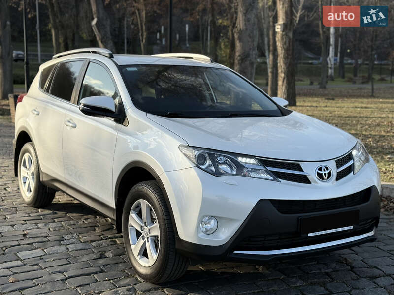Внедорожник / Кроссовер Toyota RAV4 2013 в Киеве фото 6 Внедорожник / Кроссовер Toyota RAV4 2013 в Киеве