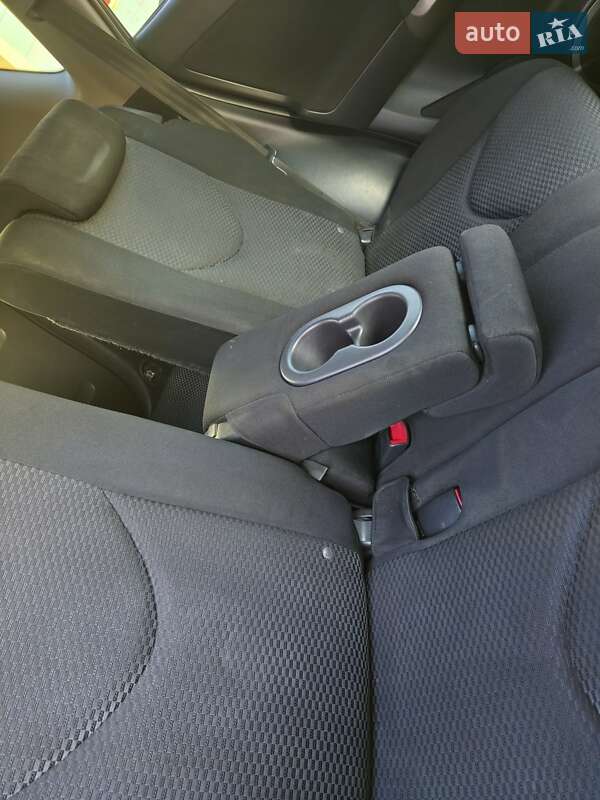 Внедорожник / Кроссовер Toyota RAV4 2006 в Киеве