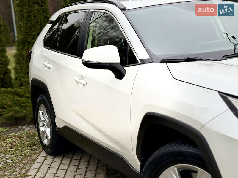 Внедорожник / Кроссовер Toyota RAV4 2019 в Харькове фото 18 Внедорожник / Кроссовер Toyota RAV4 2019 в Харькове